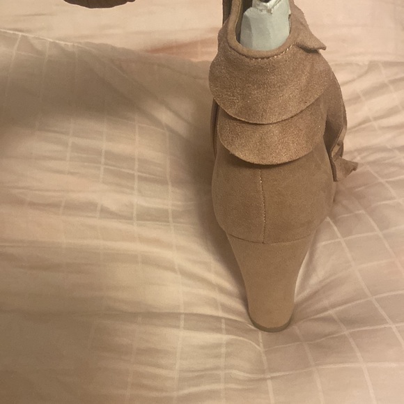 Fergalicious by fergie - Picture 4 of 4